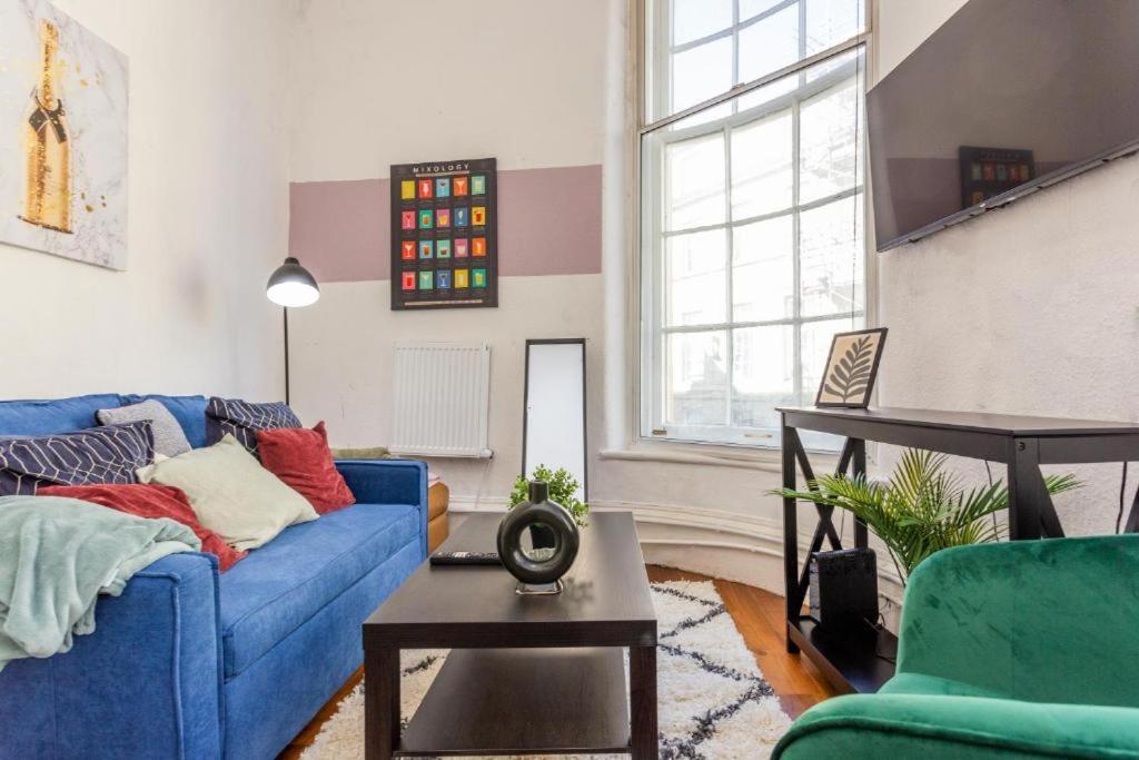 Newcastle'S Most Central Apartment - Sleeps 10 Εξωτερικό φωτογραφία