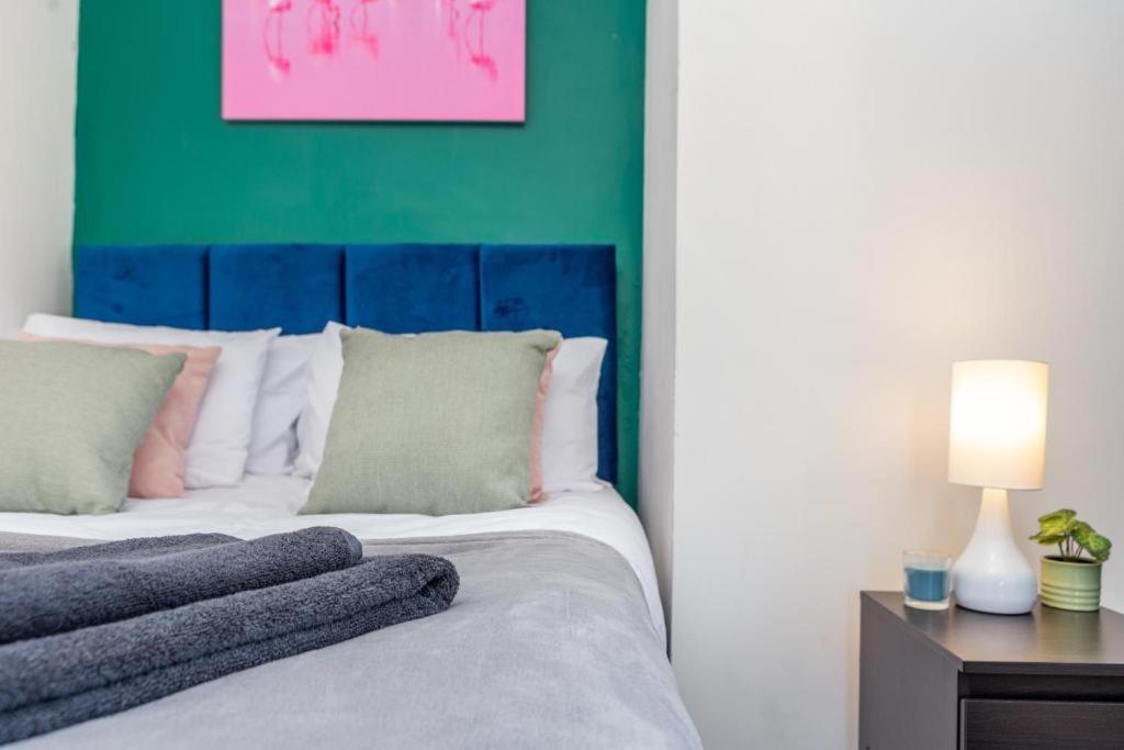 Newcastle'S Most Central Apartment - Sleeps 10 Εξωτερικό φωτογραφία