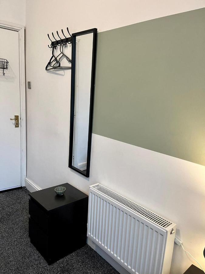 Newcastle'S Most Central Apartment - Sleeps 10 Εξωτερικό φωτογραφία